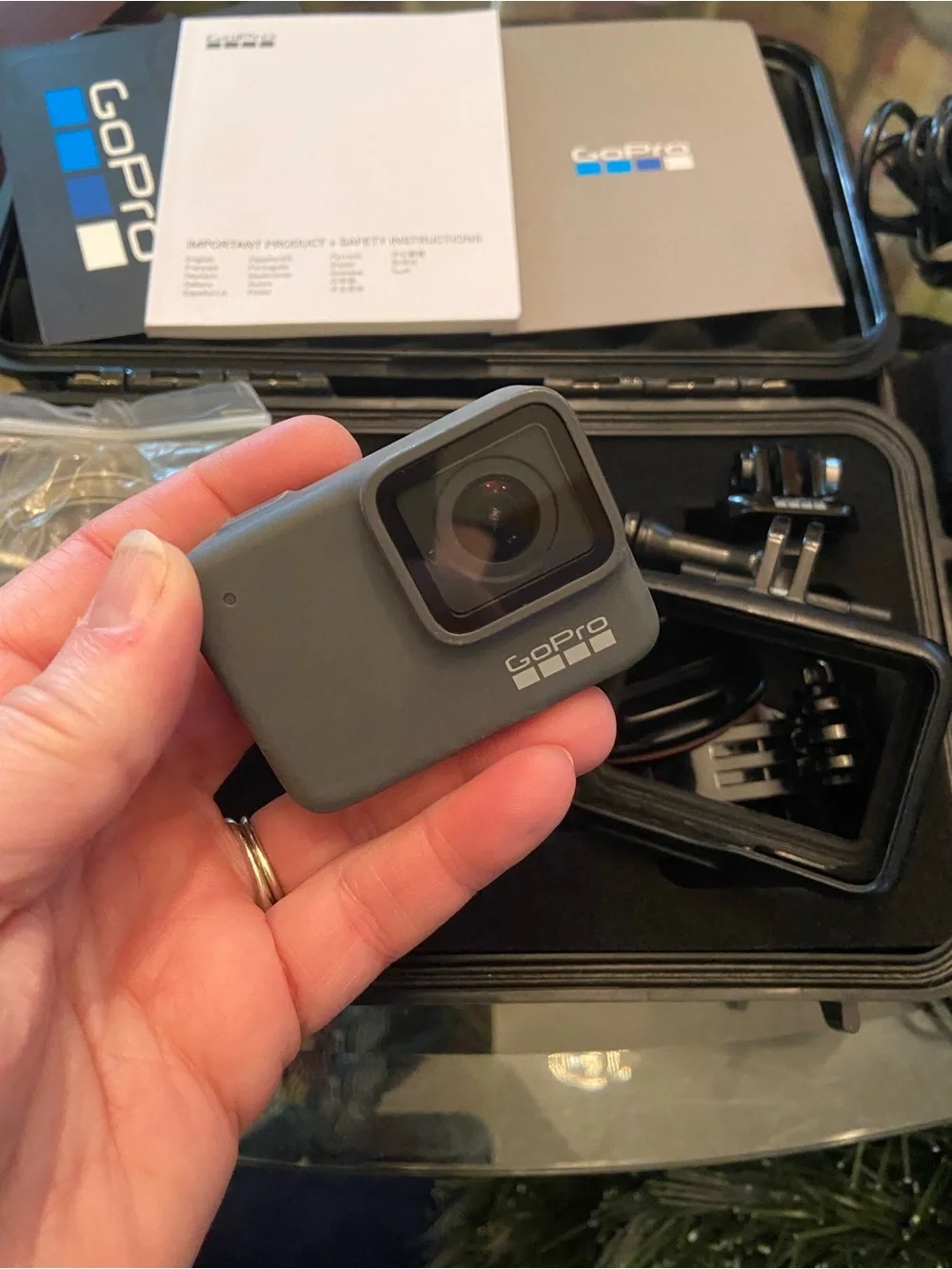 GoPro Hero 7 Silver Action Camera Bundle Video Works Perfectly - Picture 6 of 9